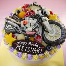 【全国配送】バイクの立体ケーキを作りました②