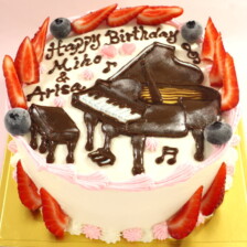 ピアノのイラストケーキ♪
