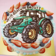 【店頭受取】トラクターのイラストケーキを作りました