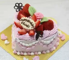 【ハート】ハートアニバーサリー（苺クリーム）　4号（12㎝・約2～3人用）￥3,900（税込）～