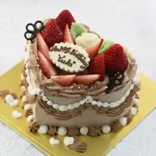 【ハート】ハートアニバーサリー（チョコクリーム）　4号（12㎝・約2～3人用）￥3,900（税込）～