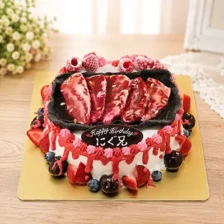 【食べ物】肉の立体ケーキ