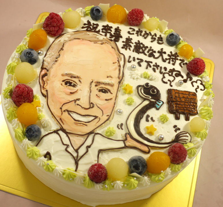 人物似顔絵ケーキ１体描き【６号～】