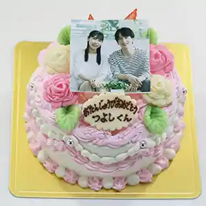 お花畑の写真ケーキ　4号（12㎝・約2～3人用）￥4,500（税込）～