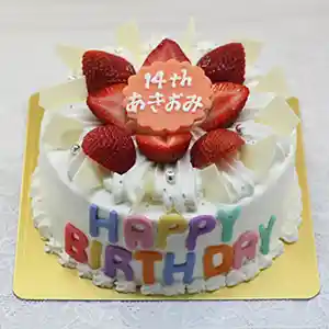 【苺】ザ・ハッピーバースデー　4号（12㎝・約2～3人用）￥3,500（税込）～