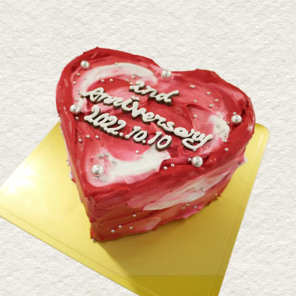 盛岡のセンイルケーキ レッド マーブル ハート型 韓国風 高級感 可愛い 記念日 誕生日 オーダーケーキ